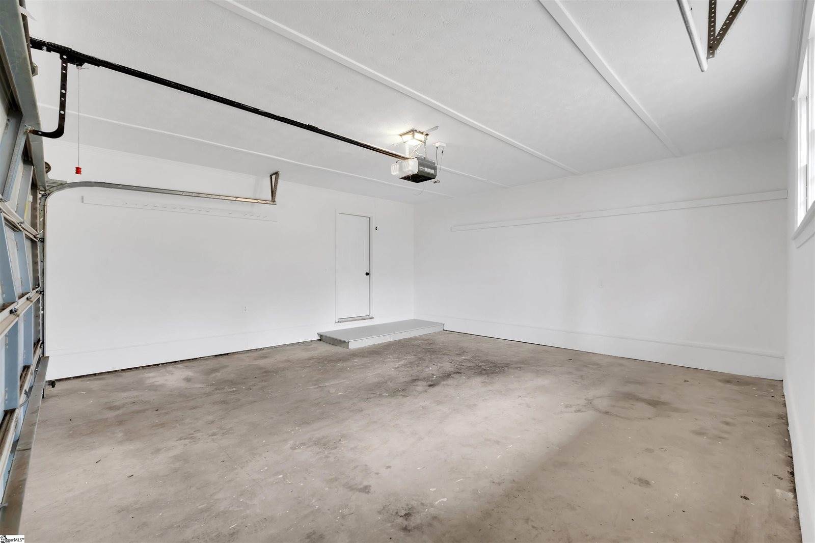 212 Barrett, Mauldin, SC 29662