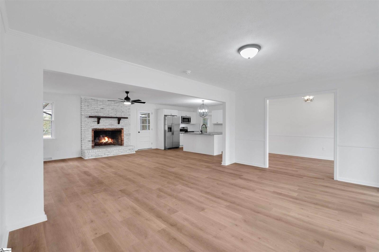 212 Barrett, Mauldin, SC 29662