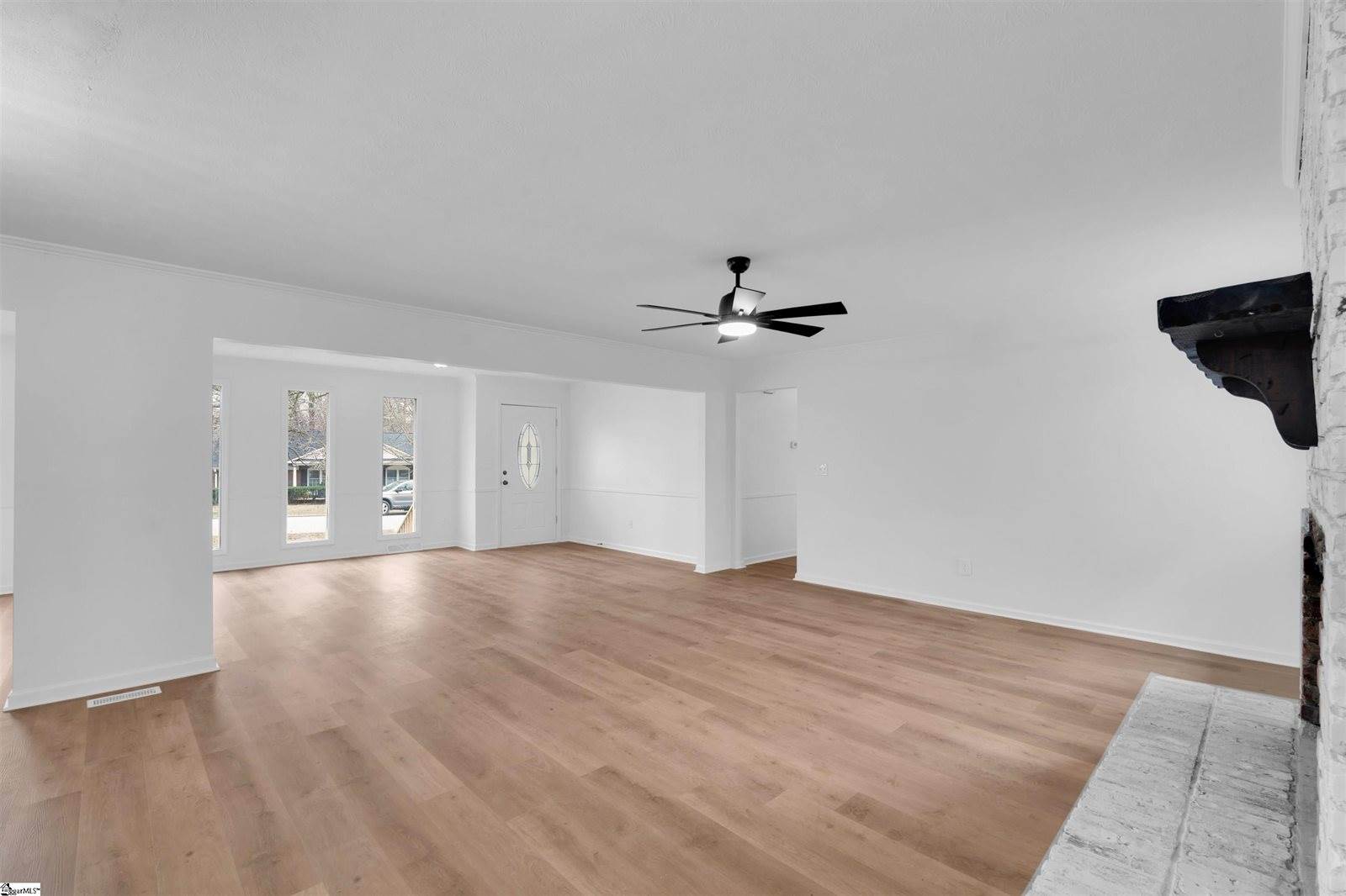 212 Barrett, Mauldin, SC 29662