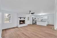 212 Barrett, Mauldin, SC 29662