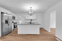 212 Barrett, Mauldin, SC 29662