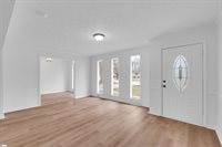 212 Barrett, Mauldin, SC 29662