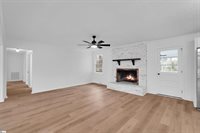 212 Barrett, Mauldin, SC 29662