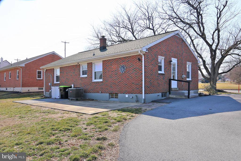 900 State Drive, Lebanon, PA 17042