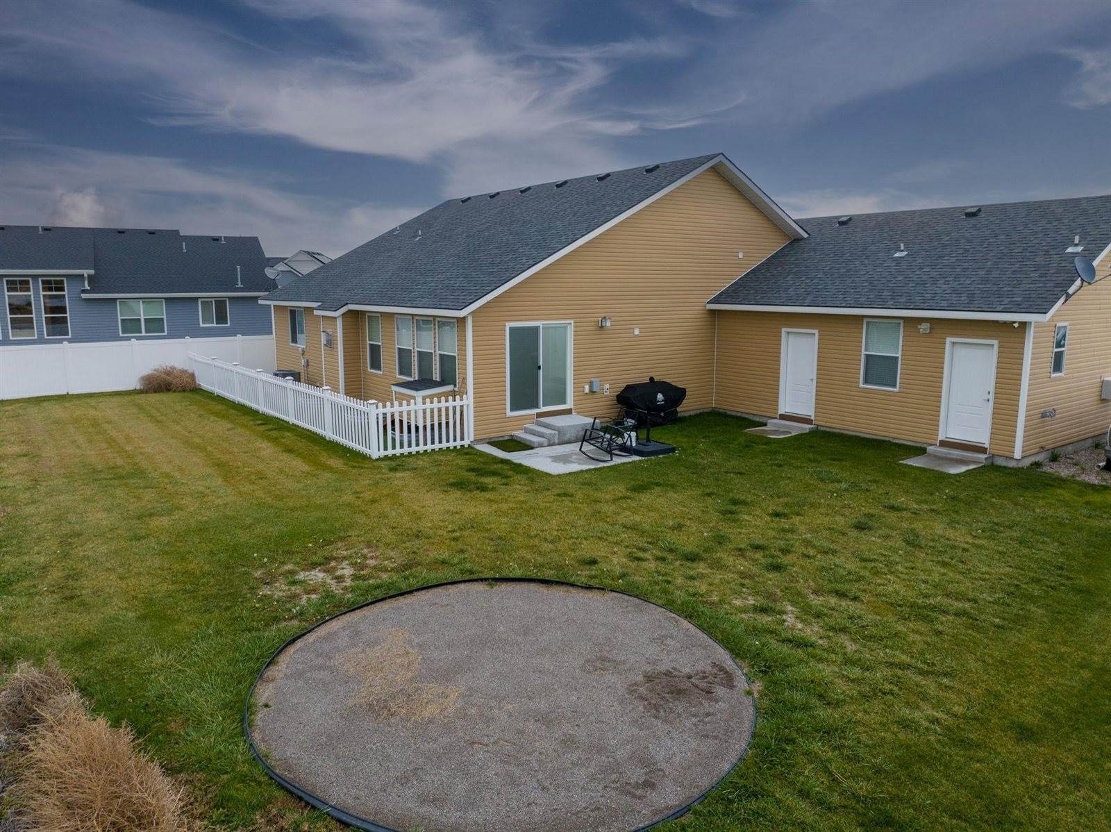 819 Lucy Lane, Chubbuck, ID 83202