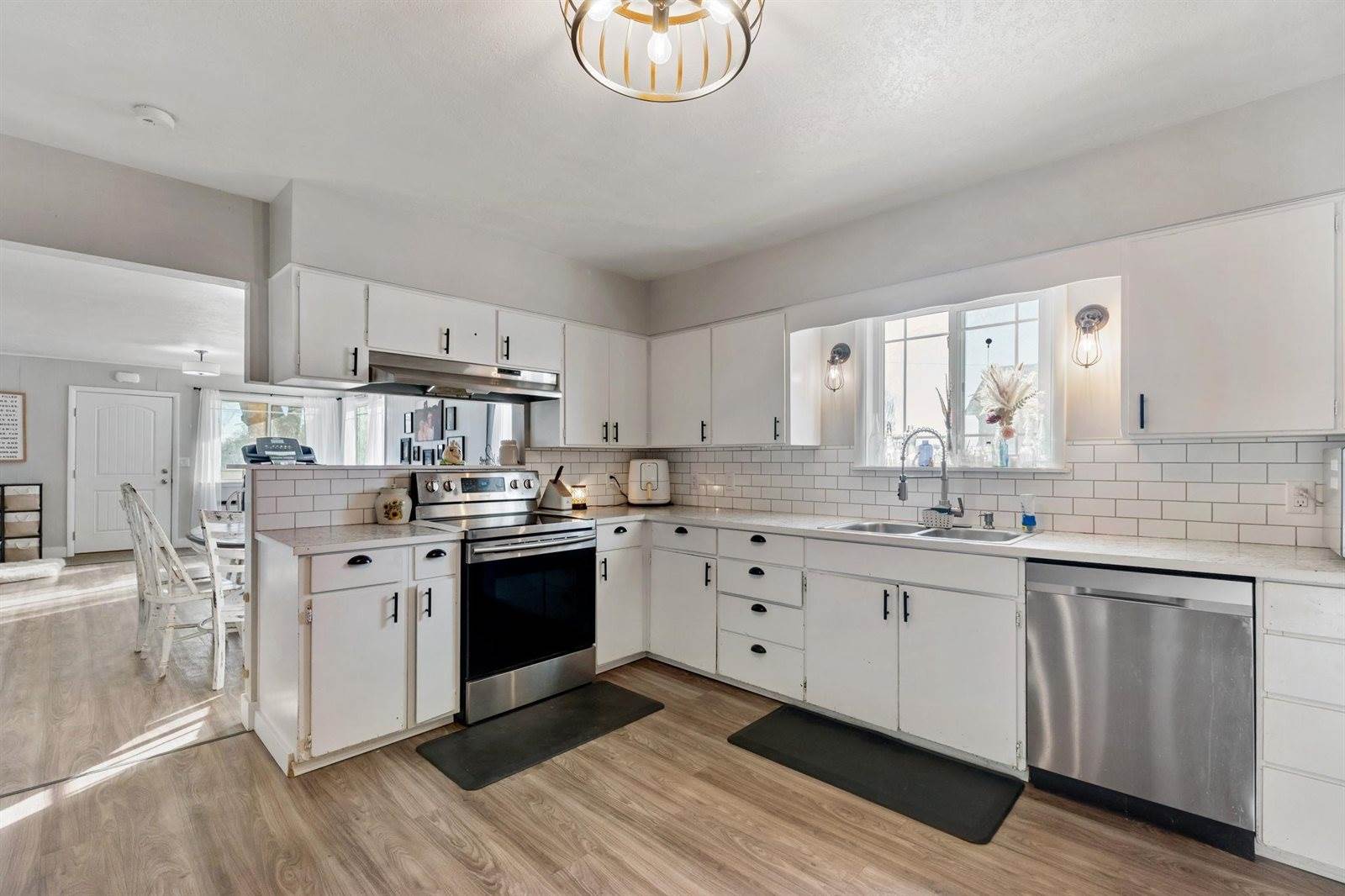 203 Tyler Street, American Falls, ID 83211