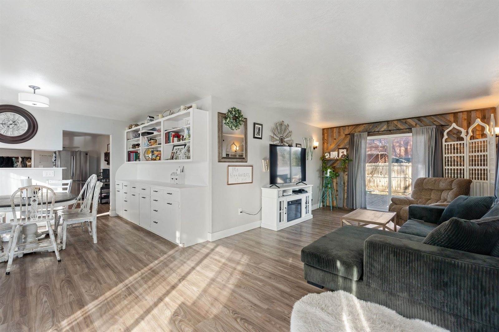 203 Tyler Street, American Falls, ID 83211