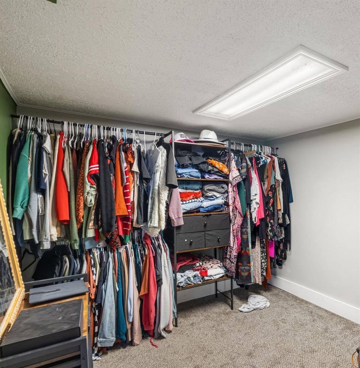 203 Tyler Street, American Falls, ID 83211