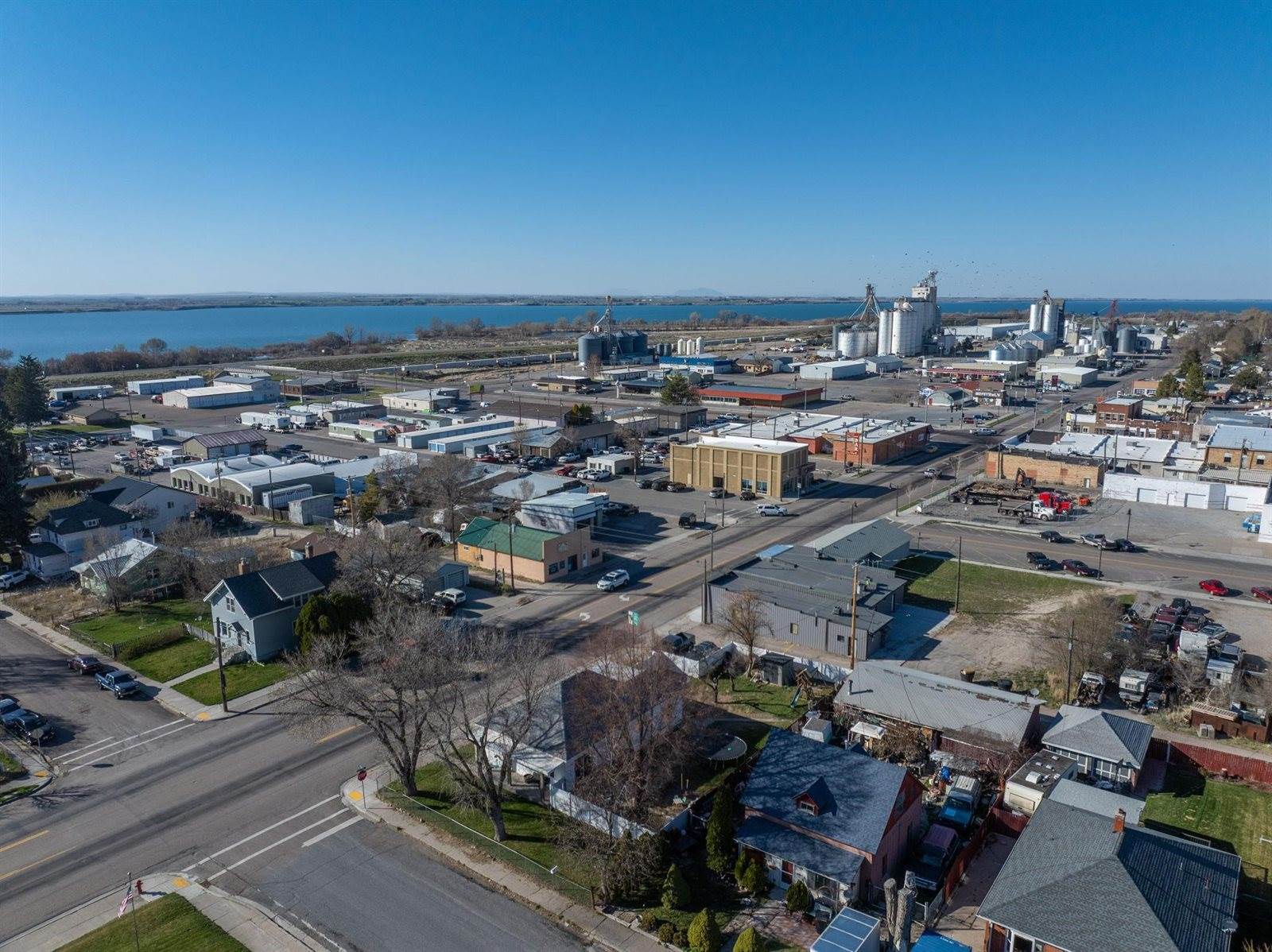 203 Tyler Street, American Falls, ID 83211