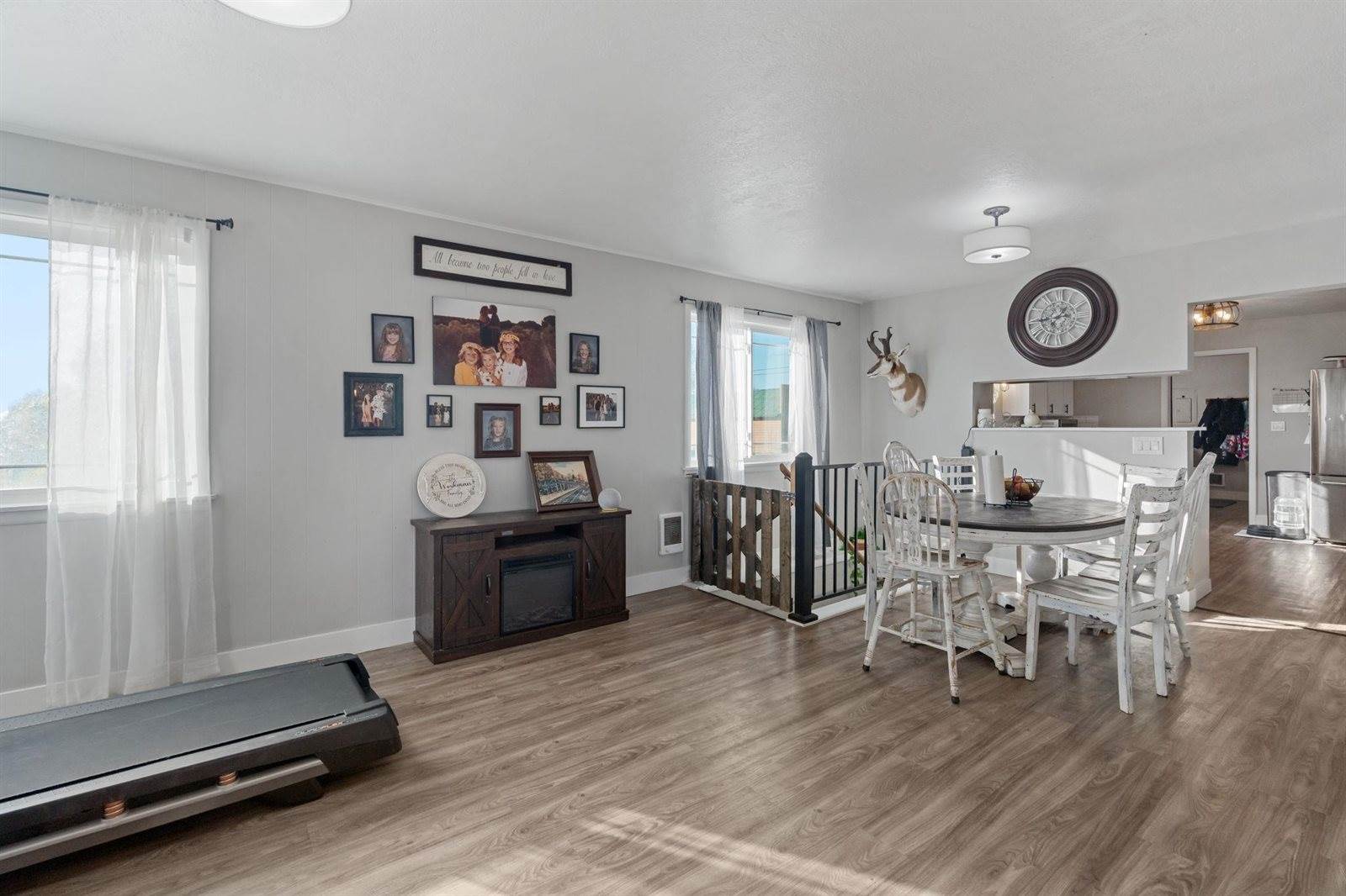 203 Tyler Street, American Falls, ID 83211