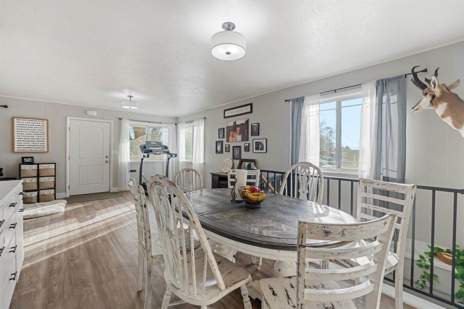 203 Tyler Street, American Falls, ID 83211