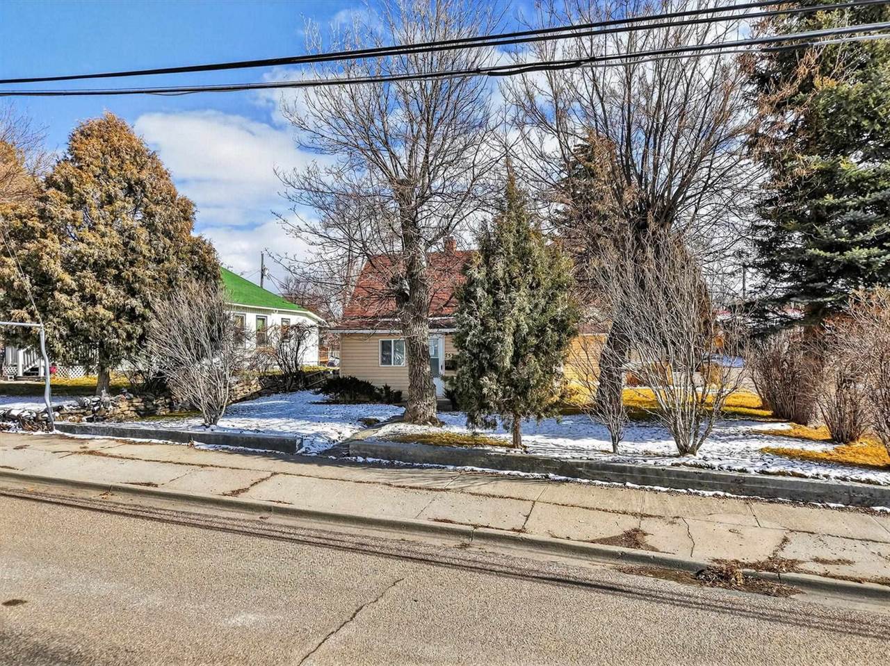 753 Fort Hall, American Falls, ID 83211