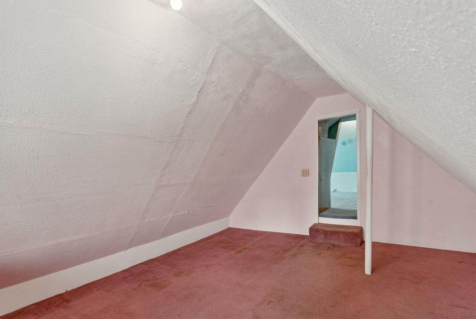 753 Fort Hall, American Falls, ID 83211