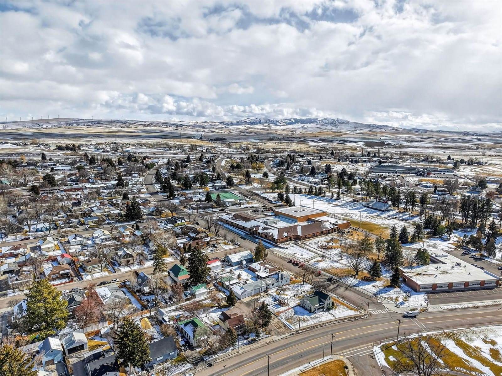 753 Fort Hall, American Falls, ID 83211