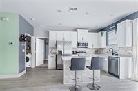 113 Plumosus Park Dr, Deland, FL 32724