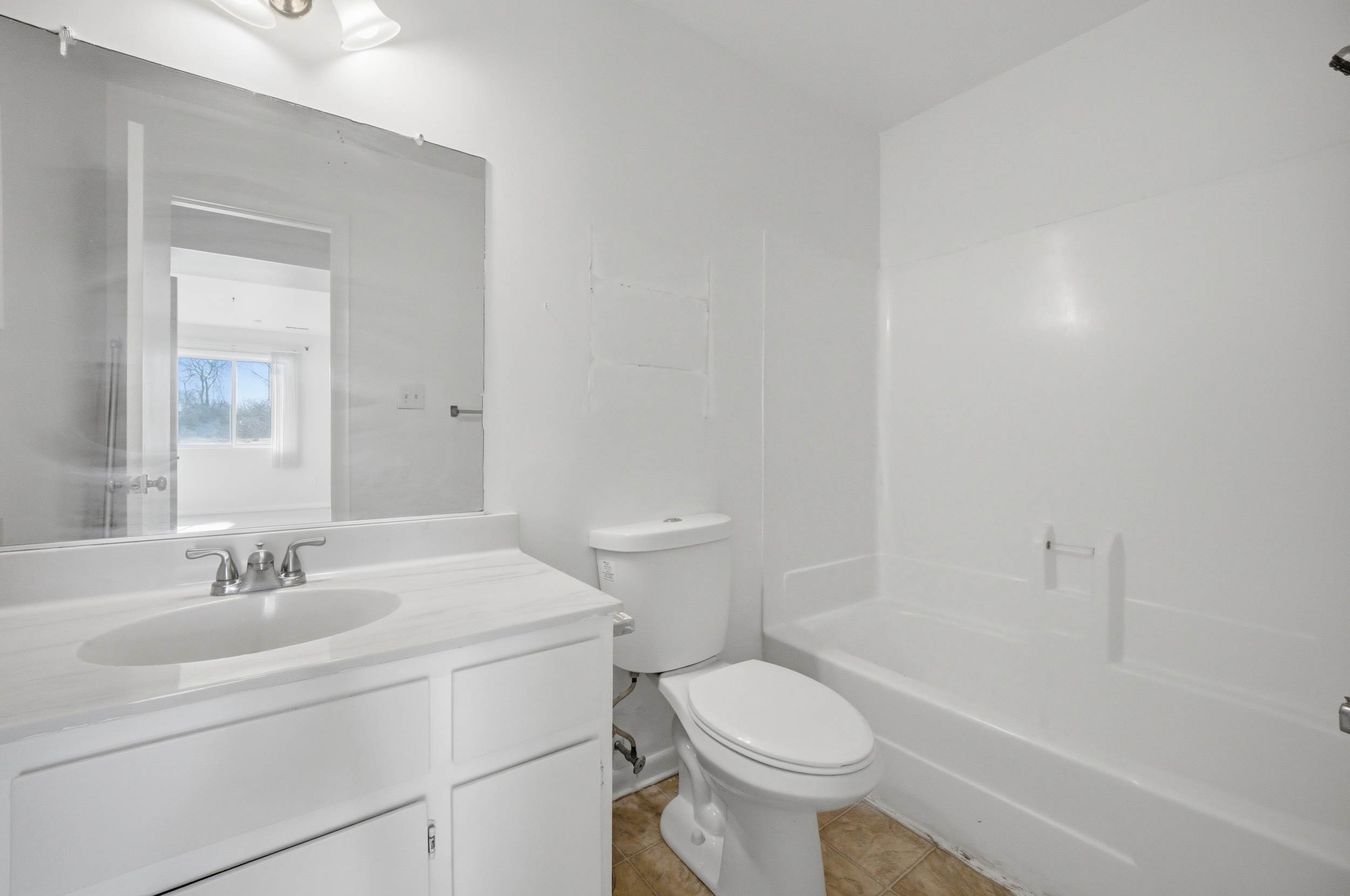 111 Roane Drive, Hampton, VA 23669