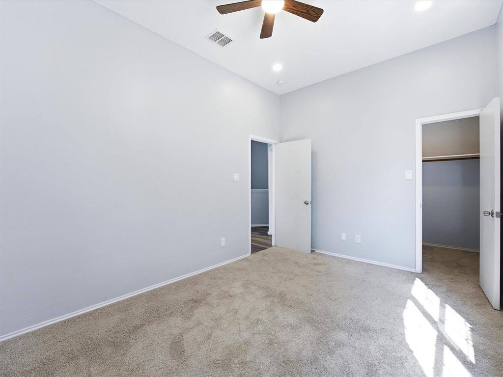 137 Heritage Drive, Crowley, TX 76036