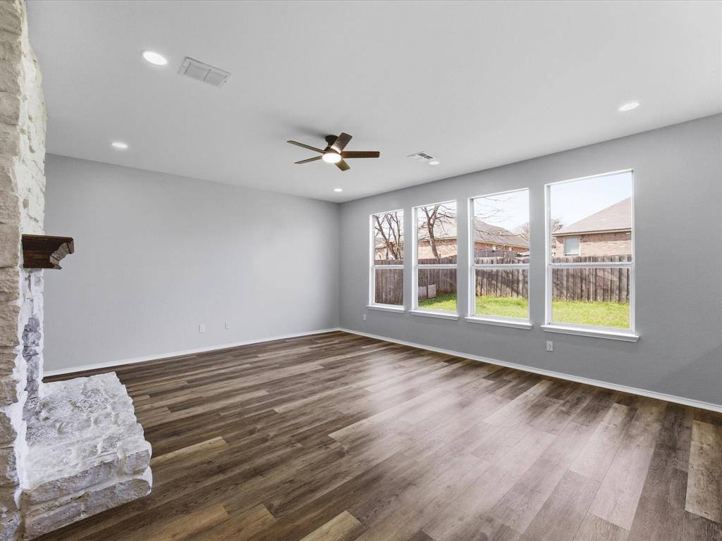 137 Heritage Drive, Crowley, TX 76036