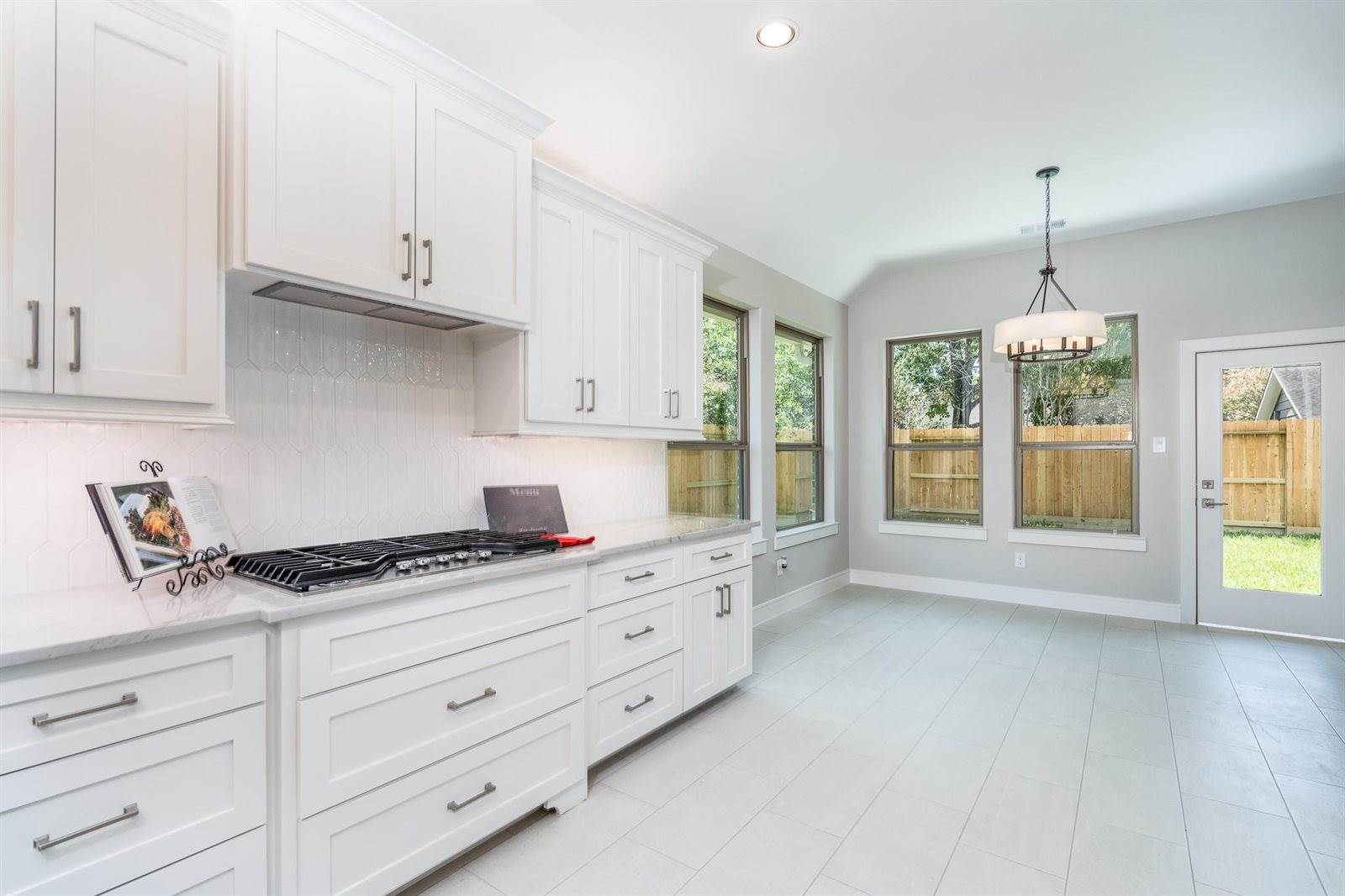 4601 Hummingbird Street, Houston, TX 77035