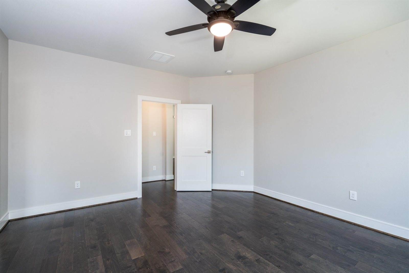 4601 Hummingbird Street, Houston, TX 77035