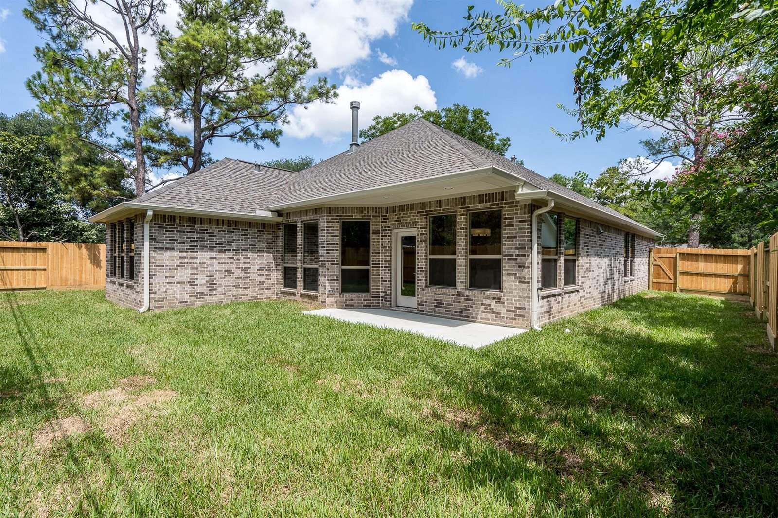 4601 Hummingbird Street, Houston, TX 77035