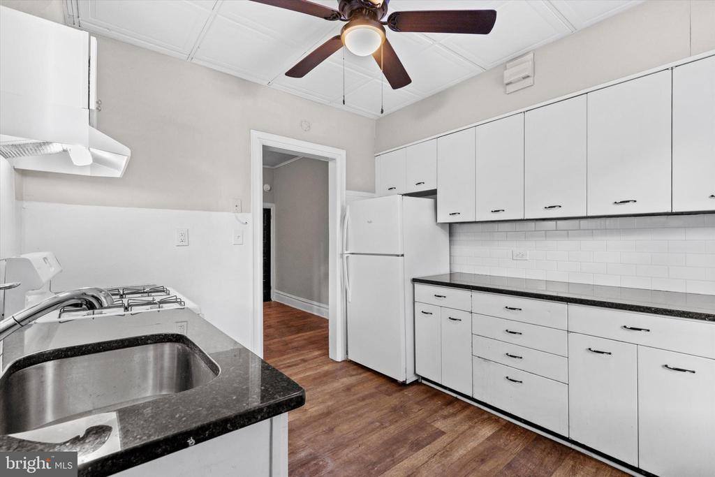 2143 Logan Street, Harrisburg, PA 17110