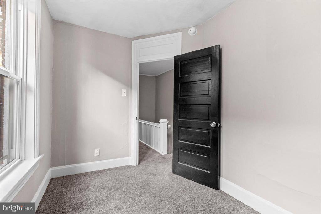 2143 Logan Street, Harrisburg, PA 17110