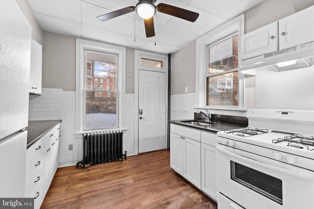 2143 Logan Street, Harrisburg, PA 17110