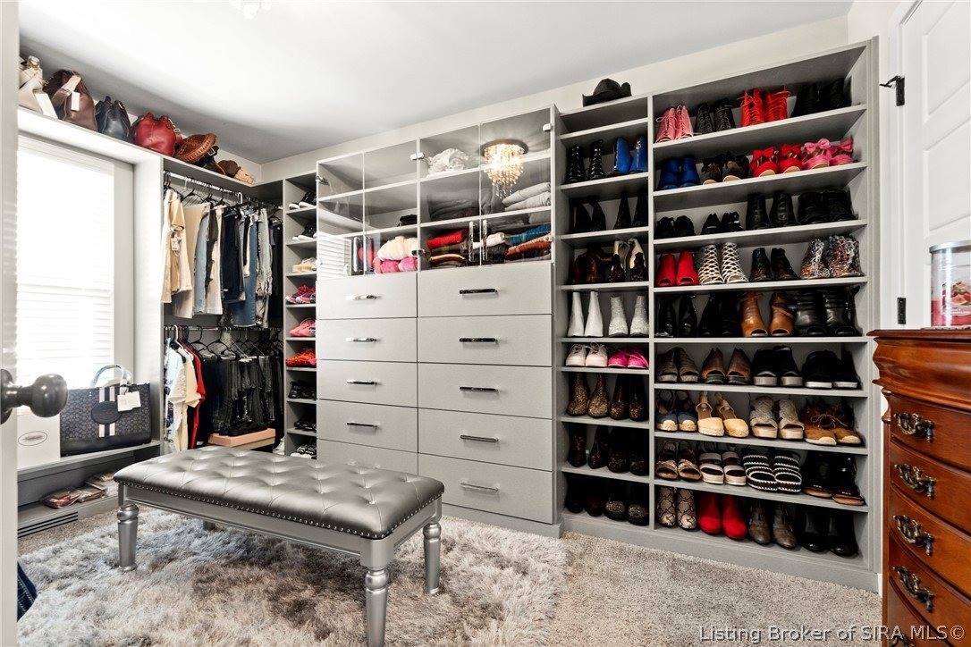 6010 Heaven Hill Drive, Charlestown, IN 47111