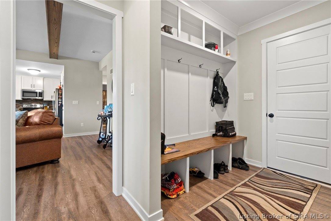 6010 Heaven Hill Drive, Charlestown, IN 47111