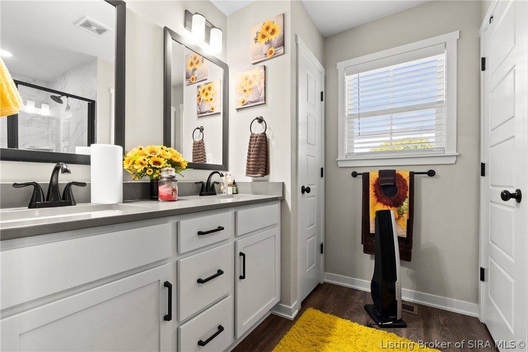 6010 Heaven Hill Drive, Charlestown, IN 47111