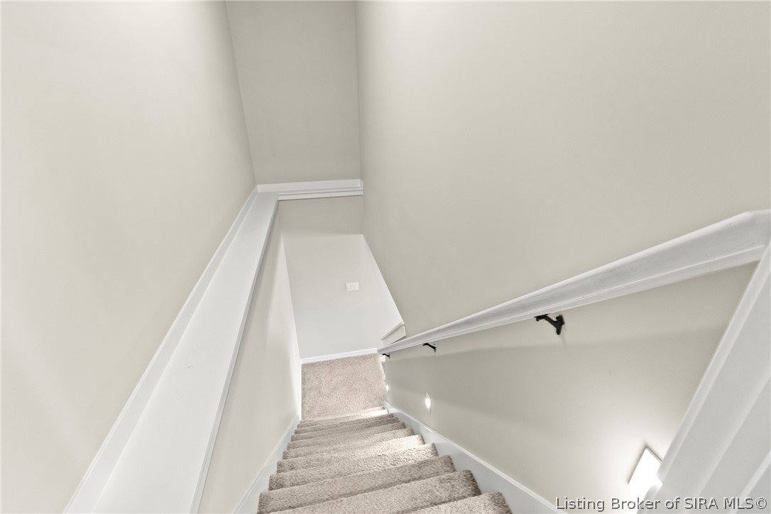 6010 Heaven Hill Drive, Charlestown, IN 47111