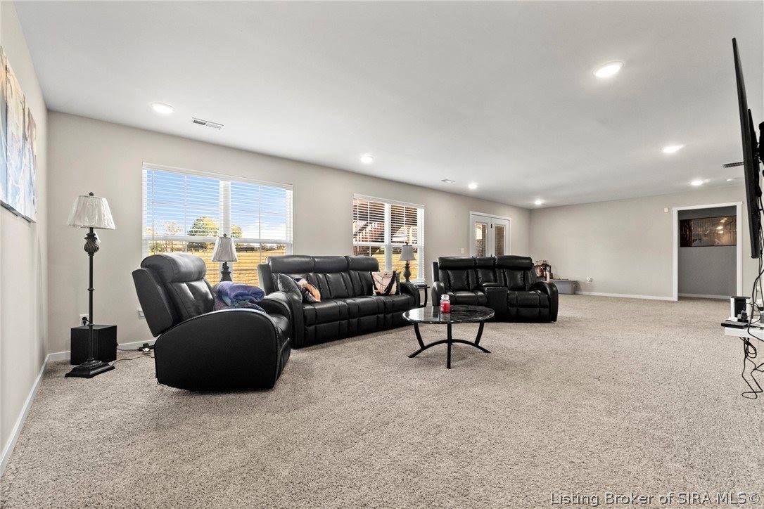 6010 Heaven Hill Drive, Charlestown, IN 47111