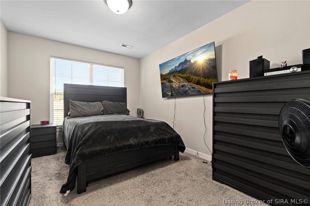 6010 Heaven Hill Drive, Charlestown, IN 47111