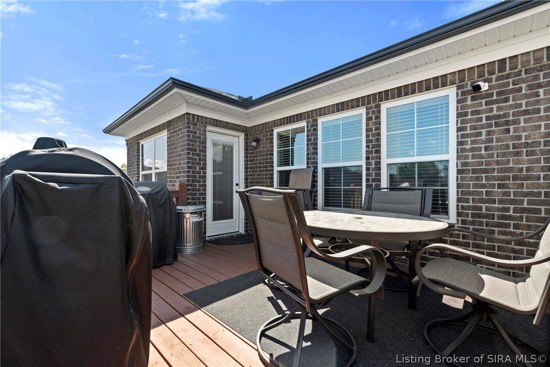 6010 Heaven Hill Drive, Charlestown, IN 47111