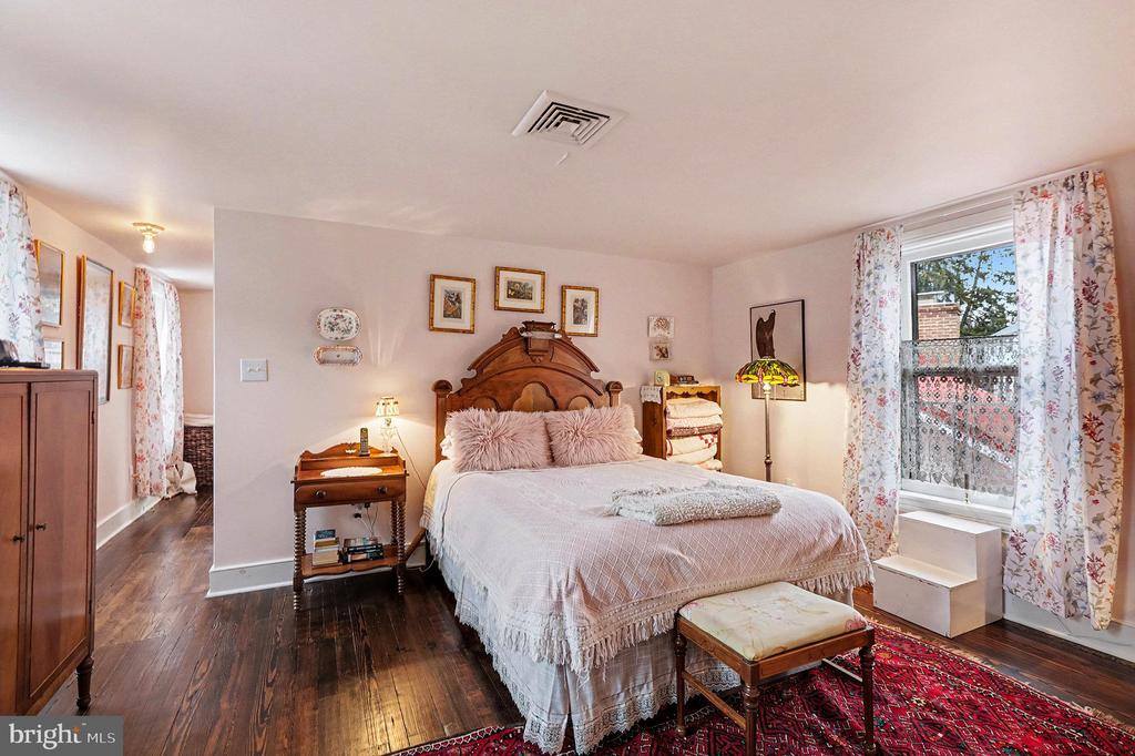 3513 Schoolhouse Lane, Harrisburg, PA 17109