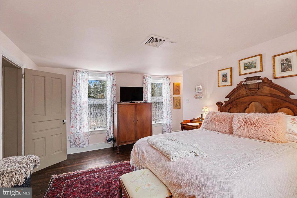 3513 Schoolhouse Lane, Harrisburg, PA 17109