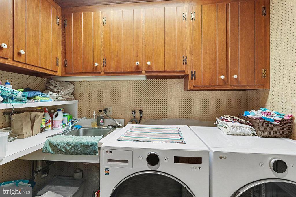 3513 Schoolhouse Lane, Harrisburg, PA 17109