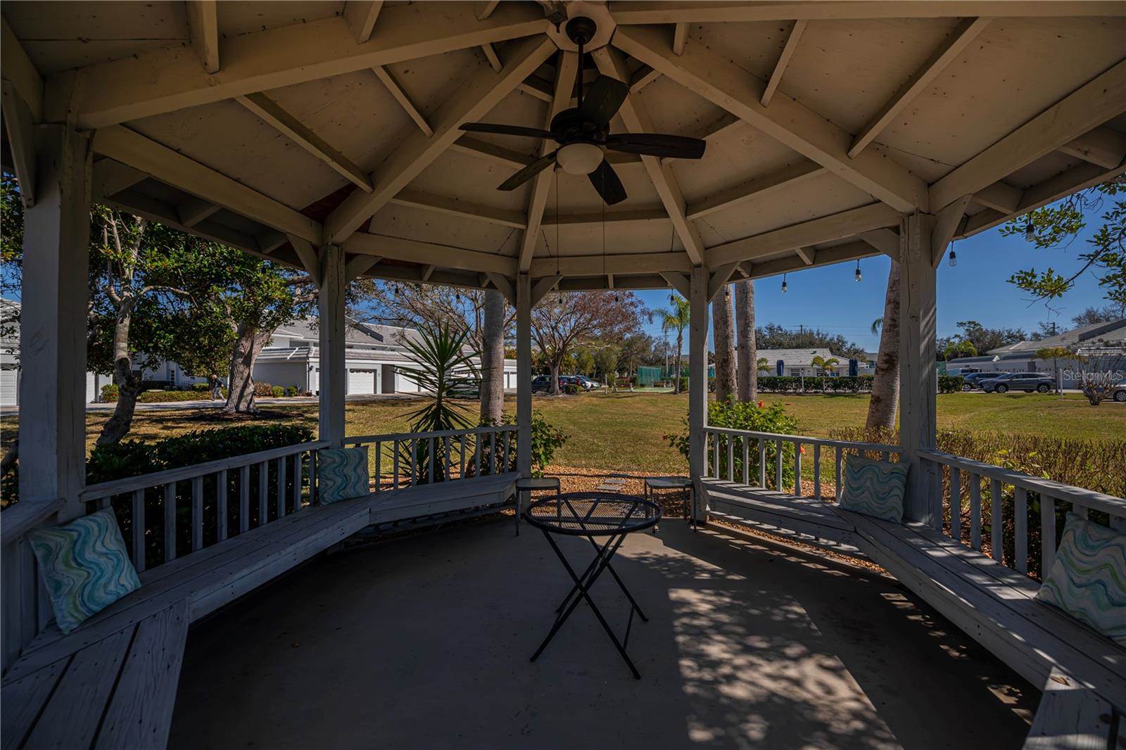 1041 Capri Isles Boulevard, Venice, FL 34292