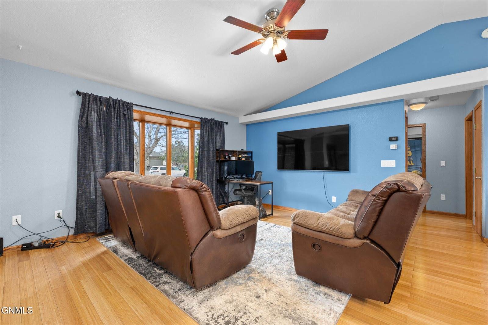 1821 16th Court West, Williston, ND 58801