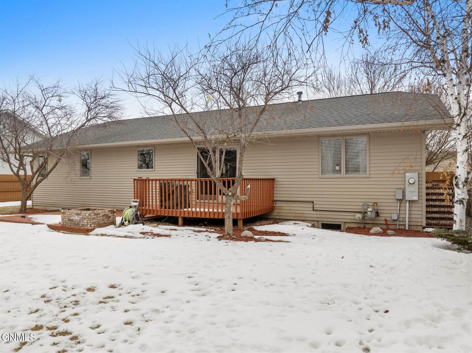 1821 16th Court West, Williston, ND 58801