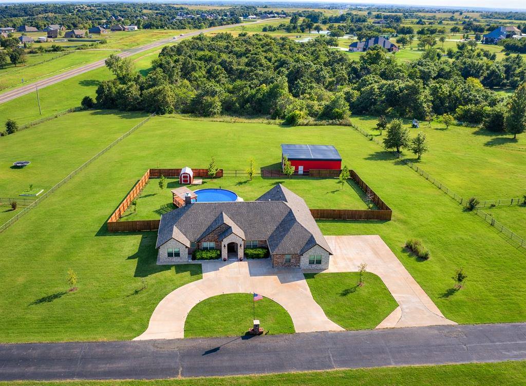 4210 Paradise Drive, Blanchard, OK 73010