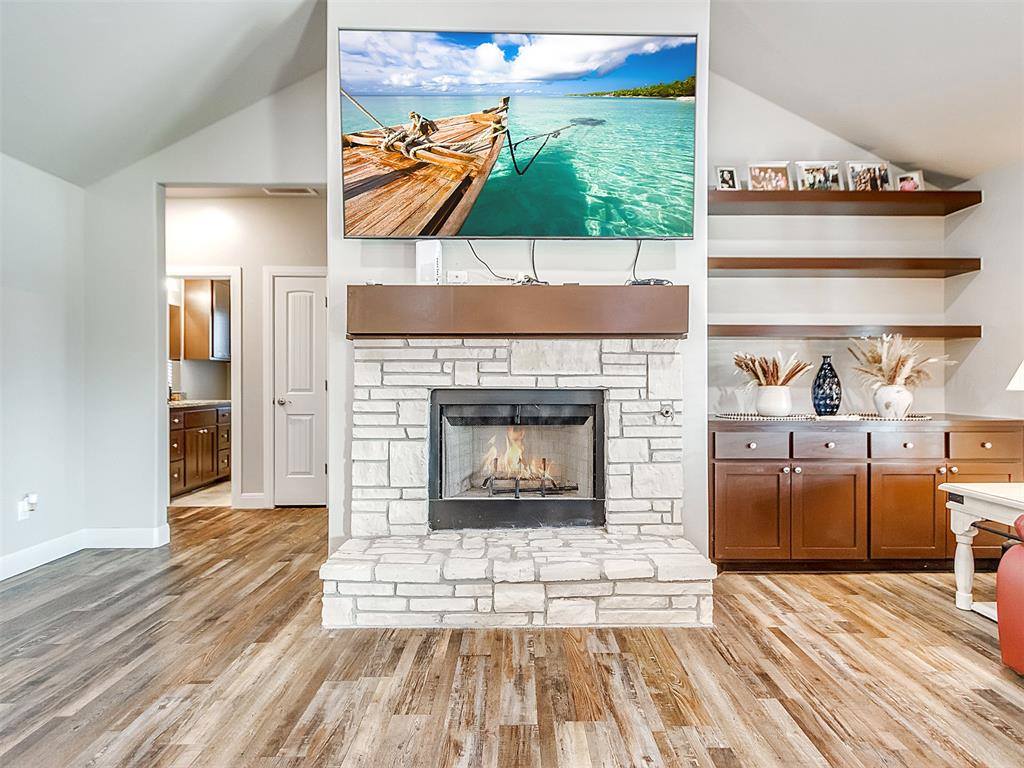 4210 Paradise Drive, Blanchard, OK 73010