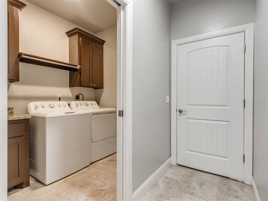 4210 Paradise Drive, Blanchard, OK 73010