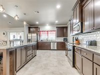 4210 Paradise Drive, Blanchard, OK 73010