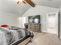 4210 Paradise Drive, Blanchard, OK 73010