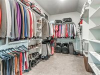 4210 Paradise Drive, Blanchard, OK 73010