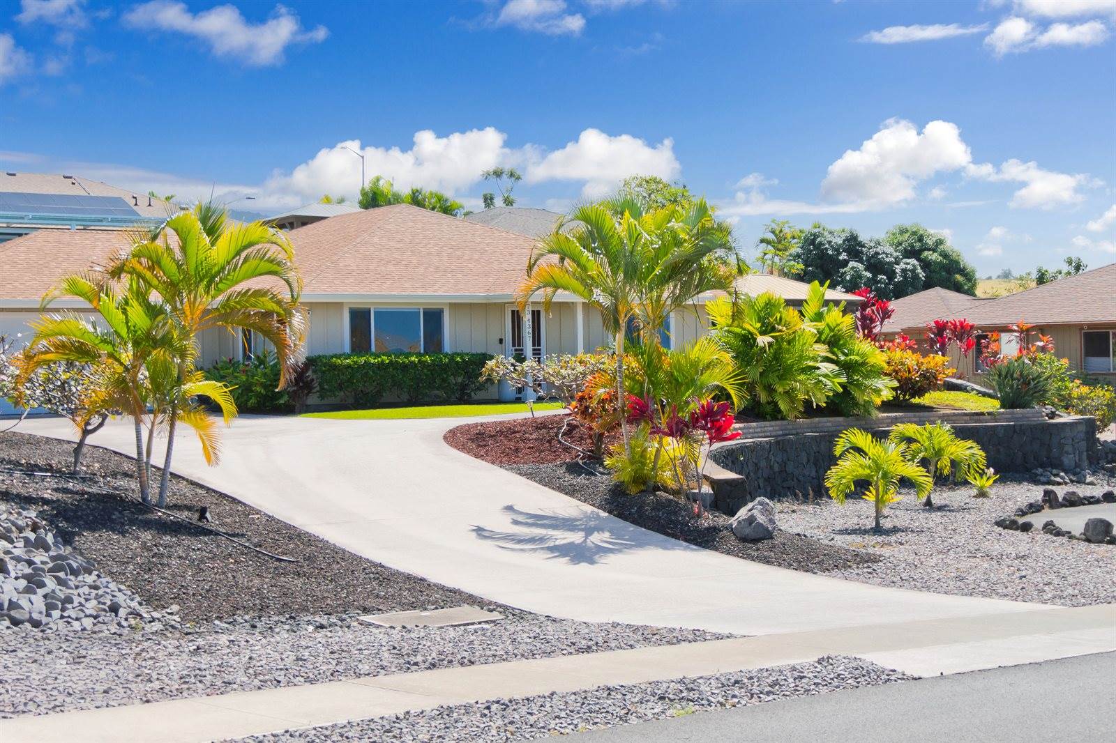 73-4367 Lipo Hoku Pl, Kailua-Kona, HI 96740