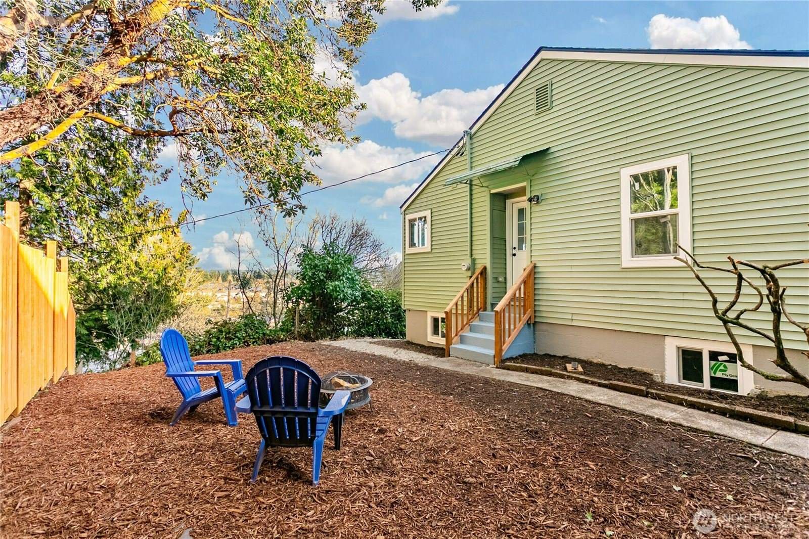 3110 11th Street, Bremerton, WA 98312