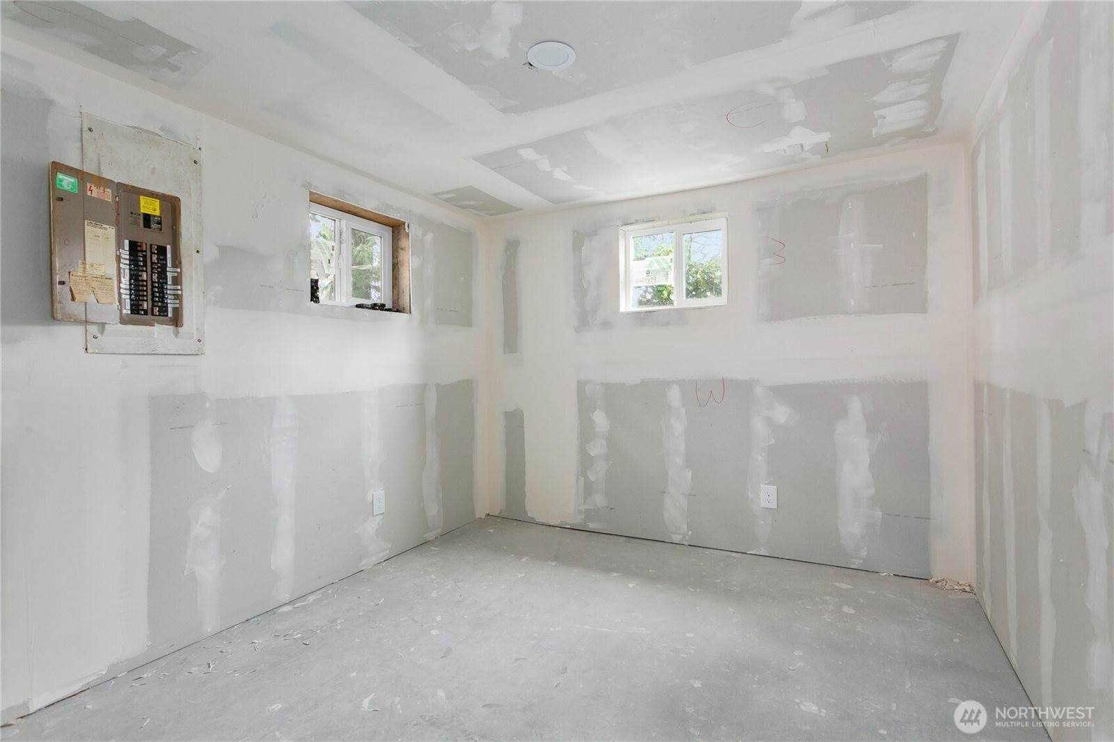 3110 11th Street, Bremerton, WA 98312